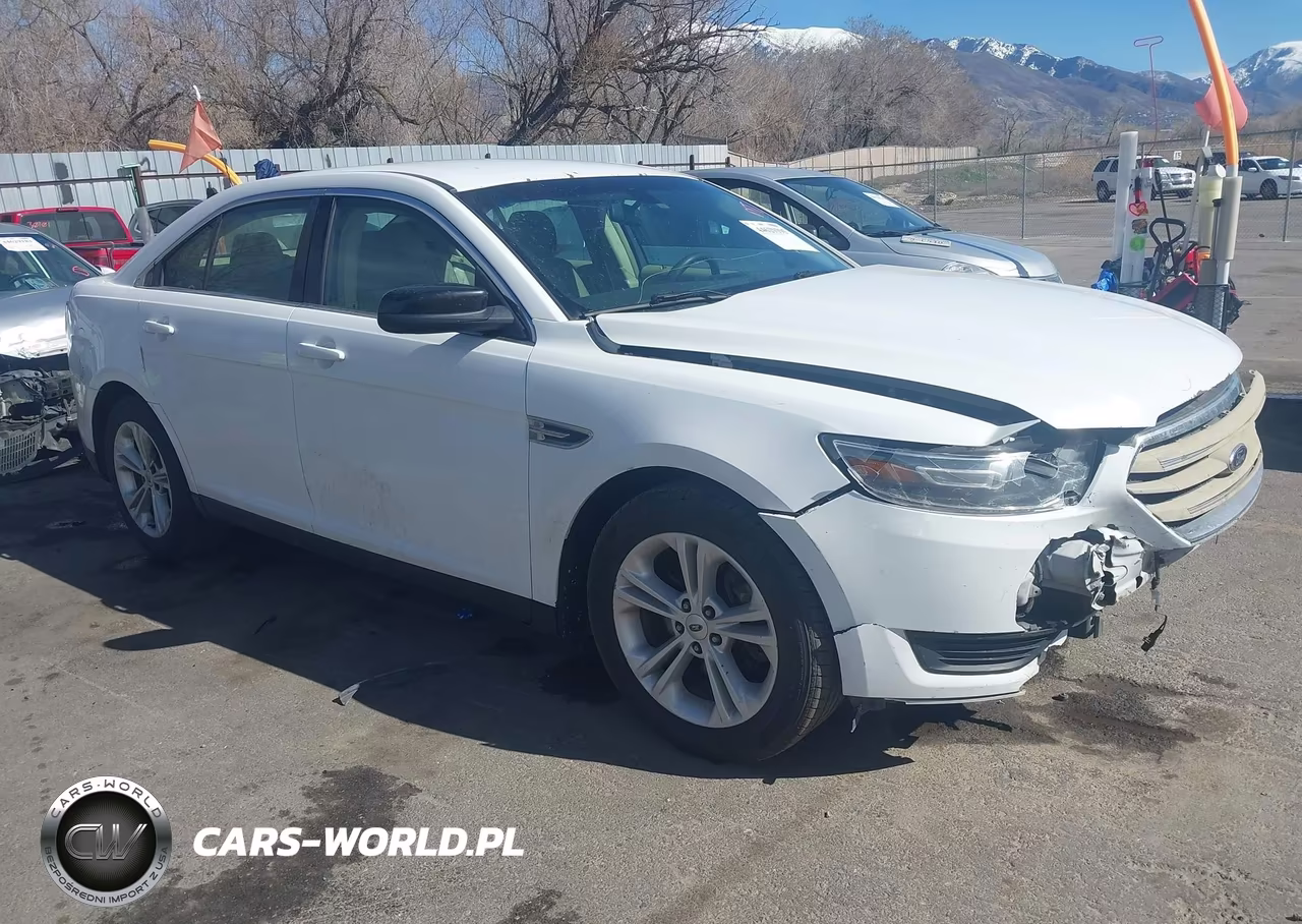 2015 Ford Taurus Se