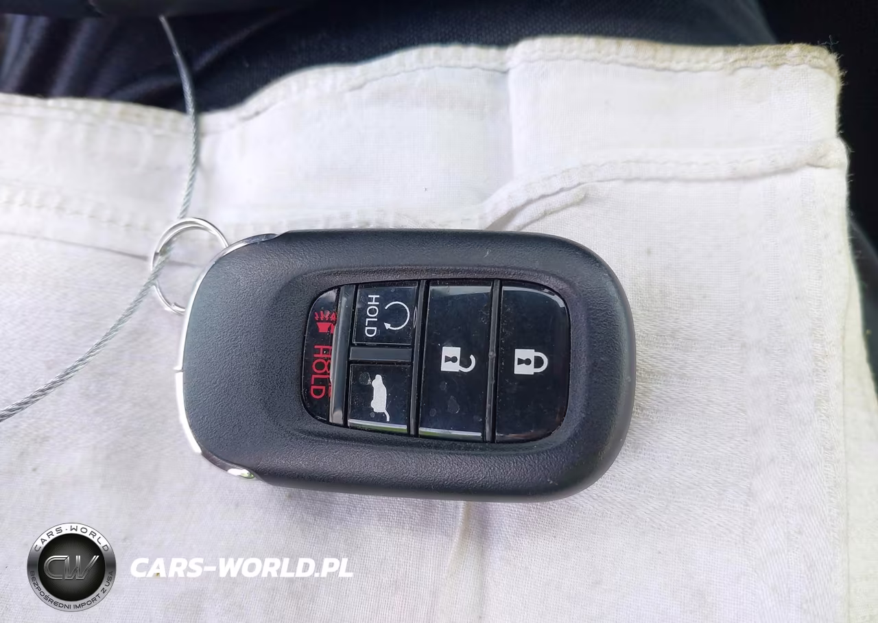 2025 Honda Civic Sedan Sport VIN:19XFL2H84SE025632 - 11