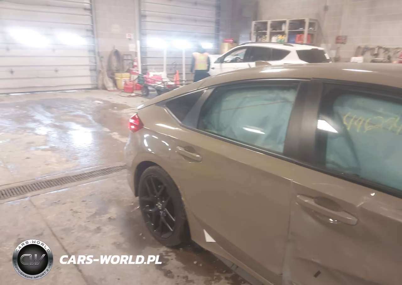 2025 Honda Civic Sedan Sport VIN:19XFL2H84SE025632 - 18