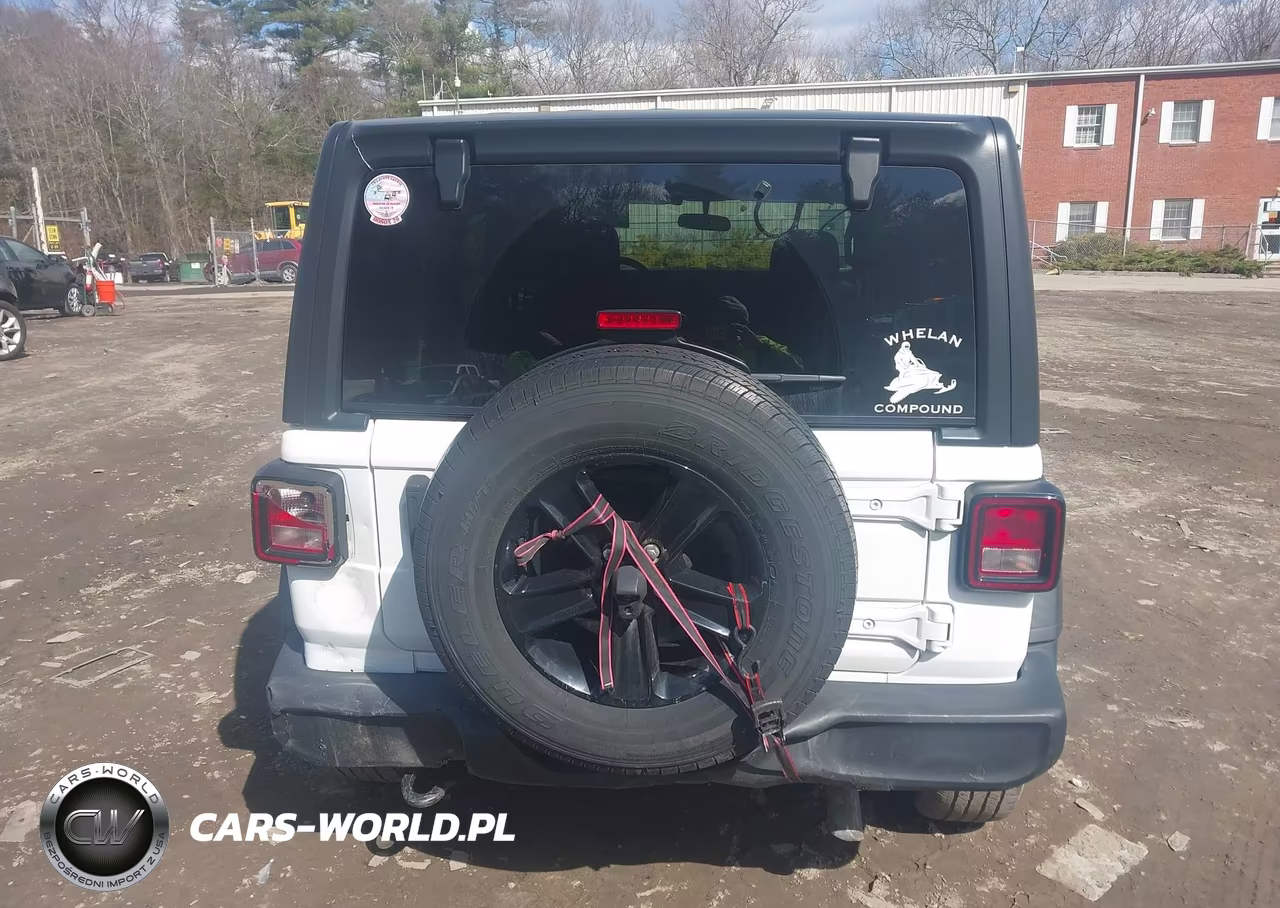 2021 Jeep Wrangler Unlimited Sport Altitude 4X4 VIN:1C4HJXDN1MW814918 - 16