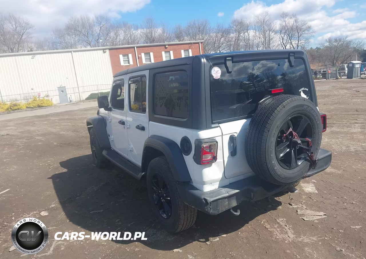 2021 Jeep Wrangler Unlimited Sport Altitude 4X4 VIN:1C4HJXDN1MW814918 - 3