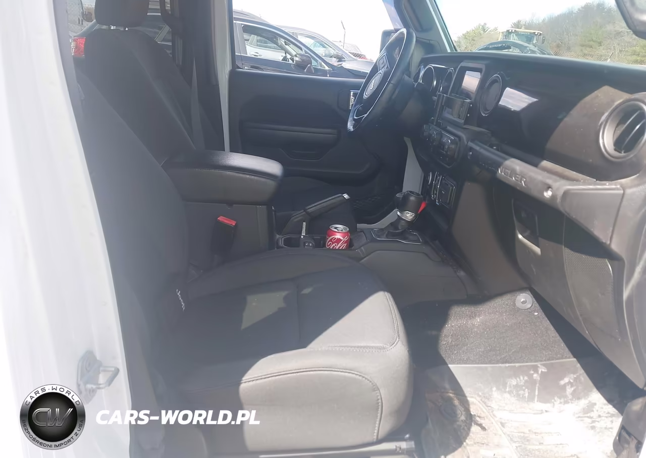 2021 Jeep Wrangler Unlimited Sport Altitude 4X4 VIN:1C4HJXDN1MW814918 - 5