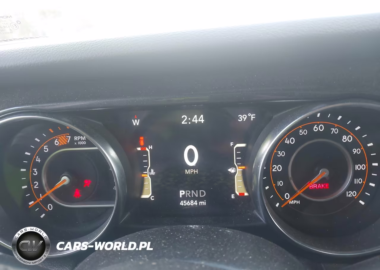 2021 Jeep Wrangler Unlimited Sport Altitude 4X4 VIN:1C4HJXDN1MW814918 - 7