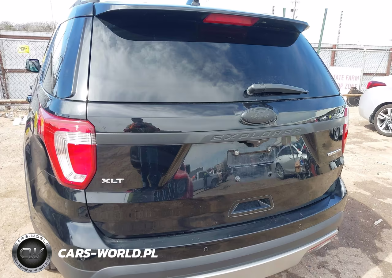 2016 Ford Explorer Xlt VIN:1FM5K7D85GGD01370 - 17