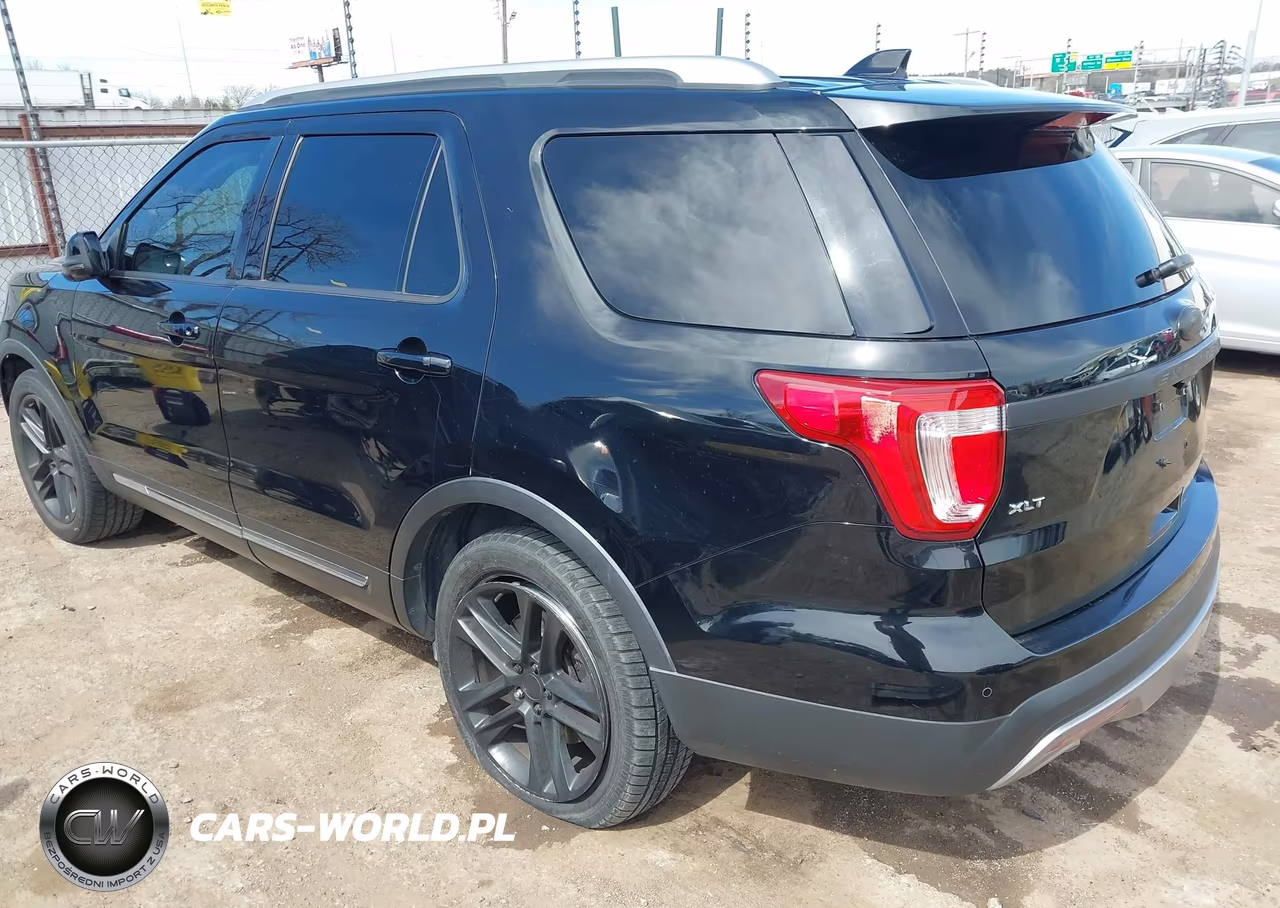 2016 Ford Explorer Xlt VIN:1FM5K7D85GGD01370 - 3