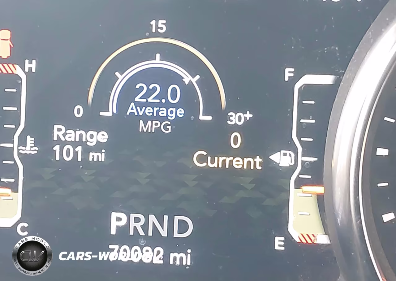 2020 Jeep Wrangler Unlimited Sahara Altitude 4X4 VIN:1C4HJXEN1LW125927 - 15