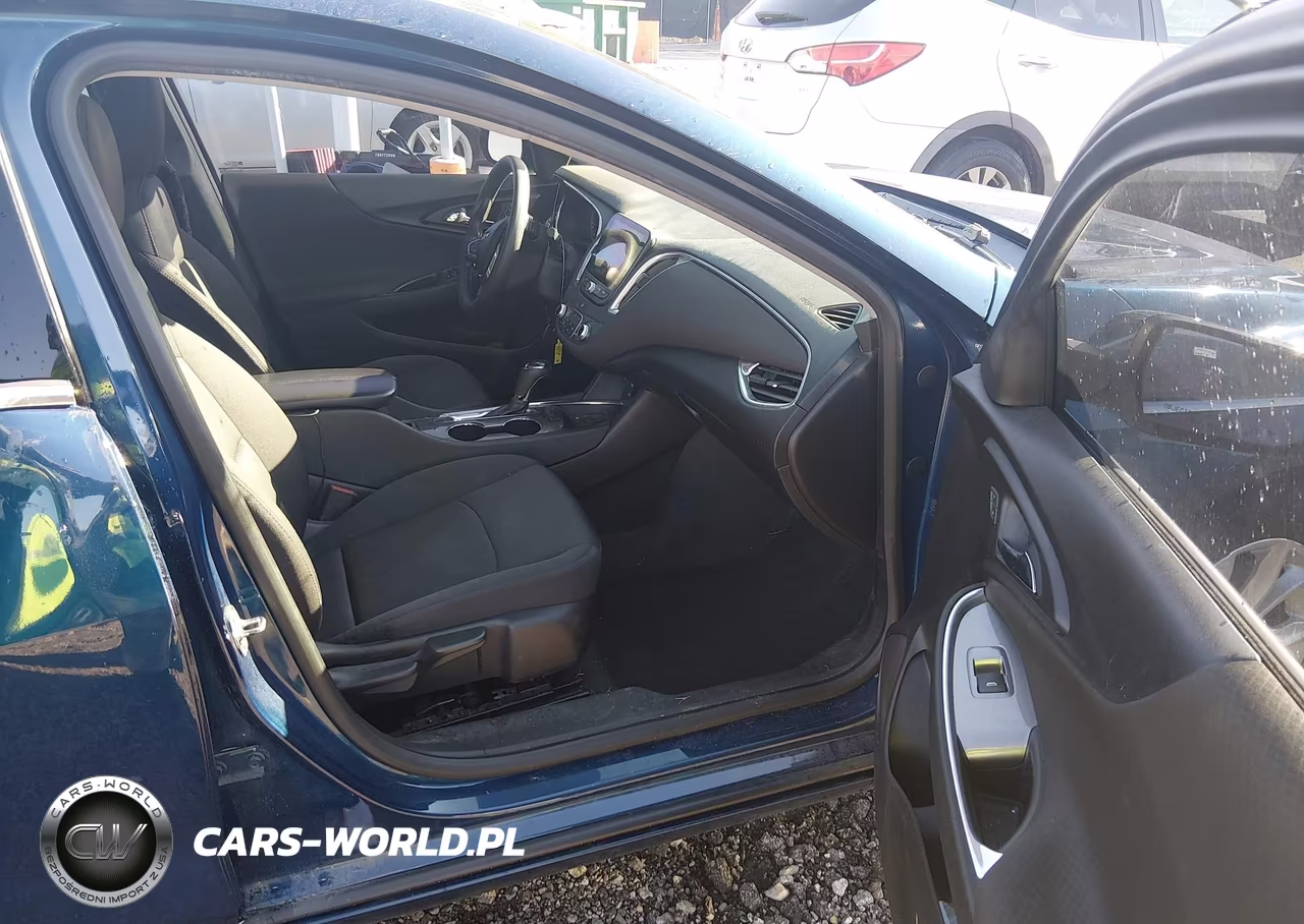 2019 Chevrolet Malibu Lt VIN:1G1ZD5ST4KF214935 - 5
