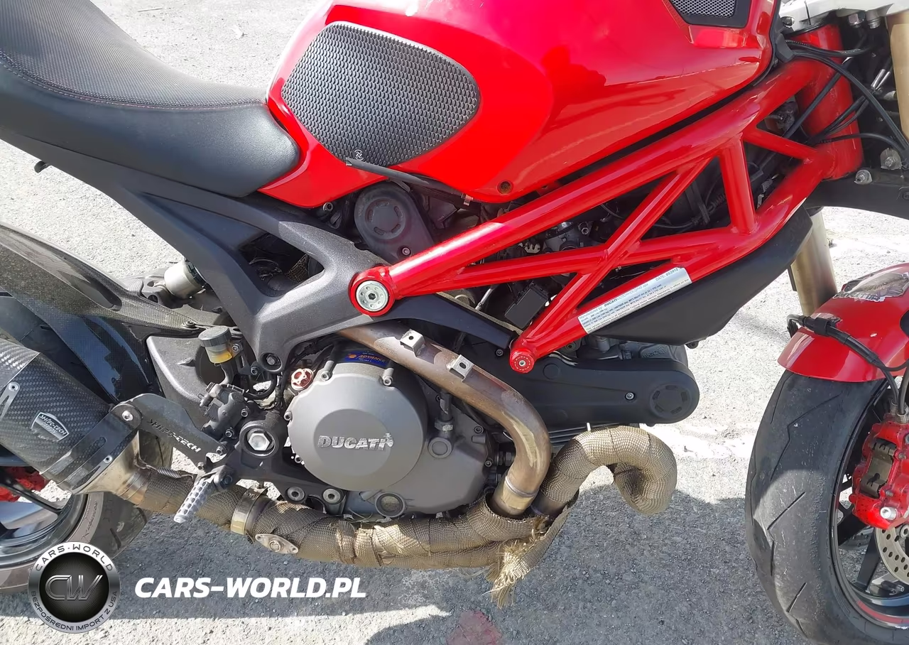 2012 Ducati Monster 1110 VIN:ZDM1RARR1CB060223 - 8