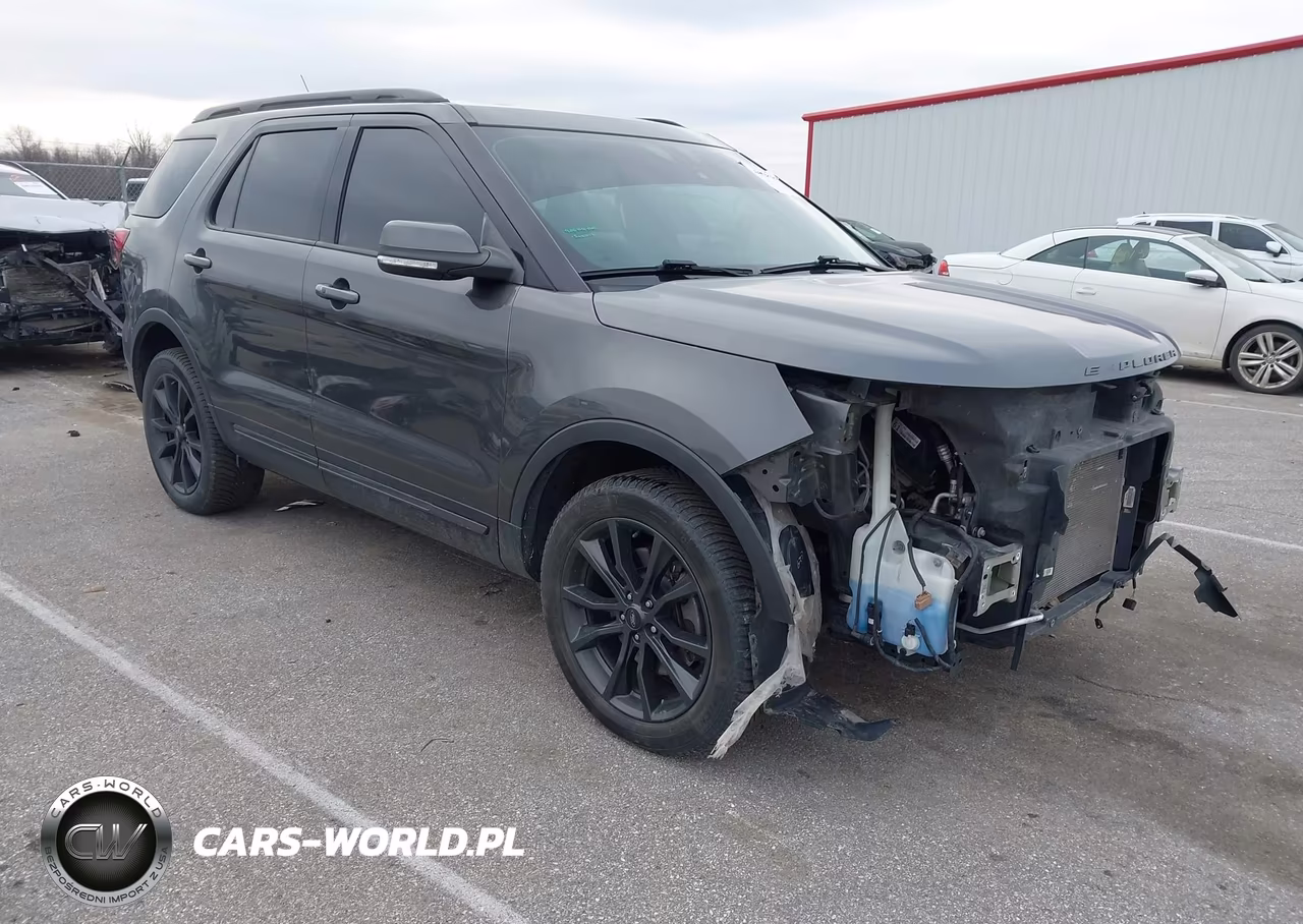 2018 Ford Explorer Xlt – zdjęcie 1 z 17