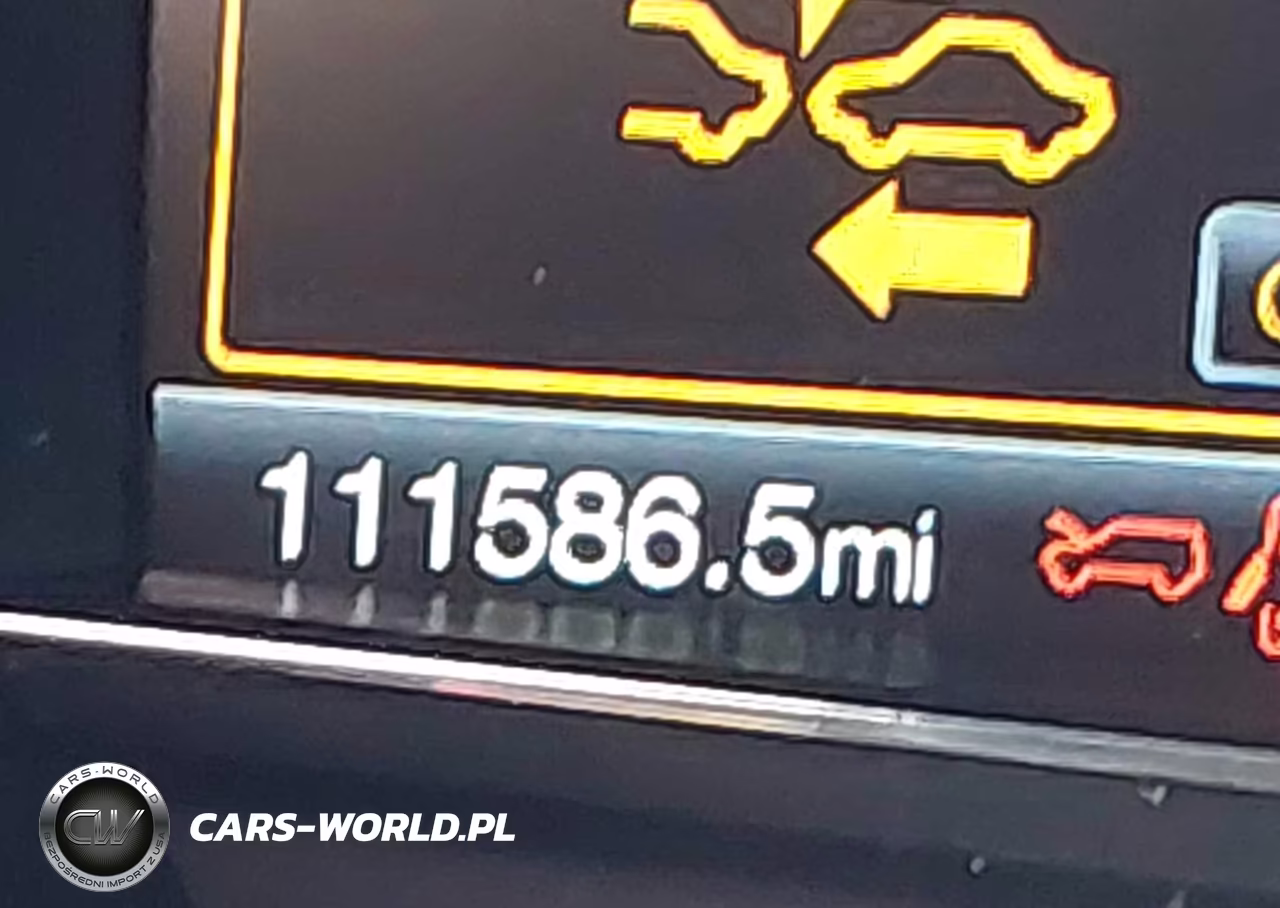 2018 Ford Explorer Xlt VIN:1FM5K8D8XJGC67620 - 16