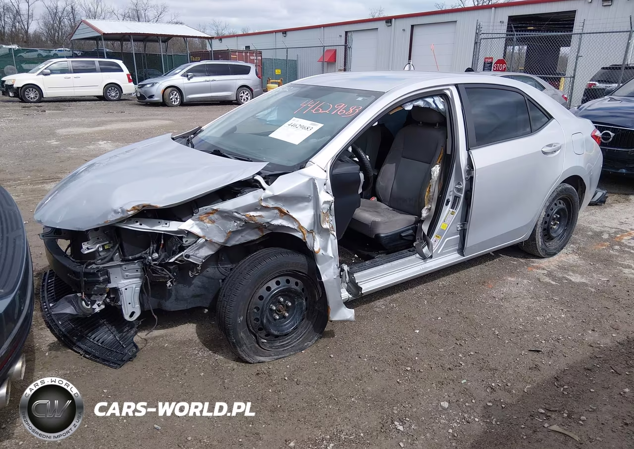 2015 Toyota Corolla Le VIN:2T1BURHE0FC466012 - 2