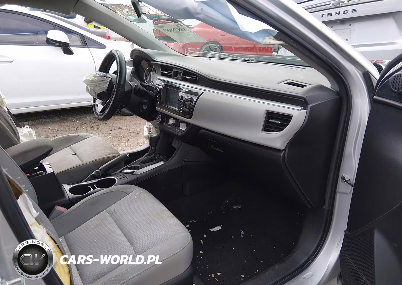 2015 Toyota Corolla Le VIN:2T1BURHE0FC466012 - 5