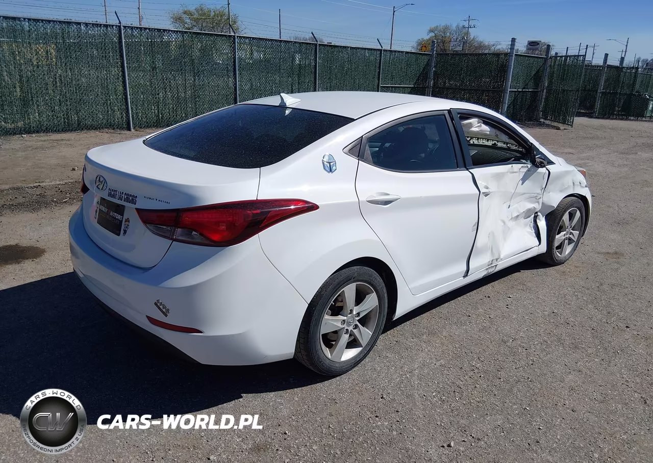 2014 Hyundai Elantra Se VIN:5NPDH4AE3EH479990 - 4