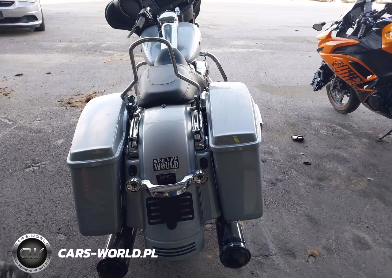 2023 Harley-Davidson Flhx VIN:1HD1KBC1XPB676662 - 6