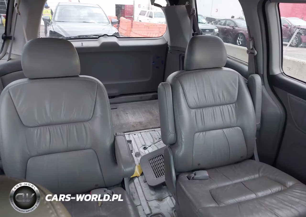 2003 Honda Odyssey Ex-L VIN:5FNRL18703B108663 - 8