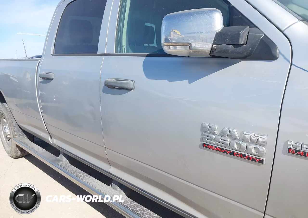 2015 Ram 2500 Tradesman VIN:3C6UR5HJ7FG663708 - 17