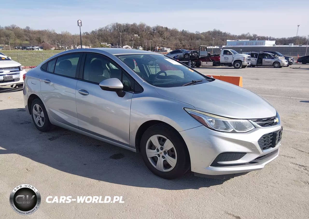 2018 Chevrolet Cruze Ls Auto – zdjęcie 1 z 16