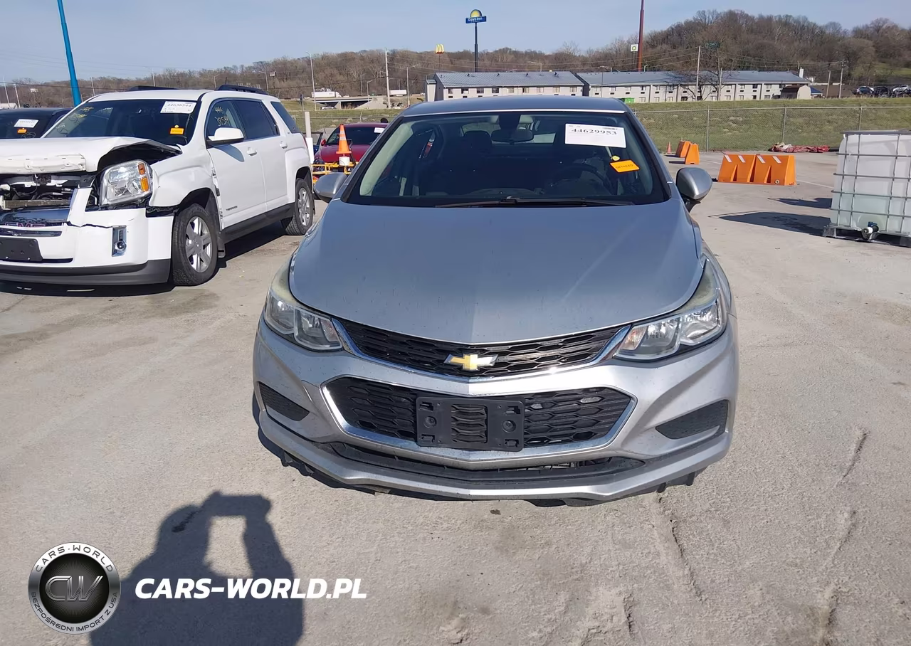 2018 Chevrolet Cruze Ls Auto VIN:1G1BC5SM5J7166058 - 12