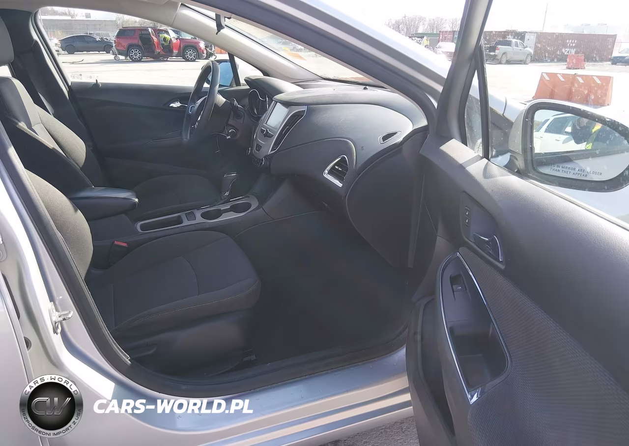 2018 Chevrolet Cruze Ls Auto VIN:1G1BC5SM5J7166058 - 5