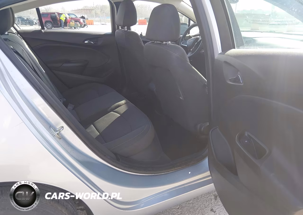 2018 Chevrolet Cruze Ls Auto VIN:1G1BC5SM5J7166058 - 8