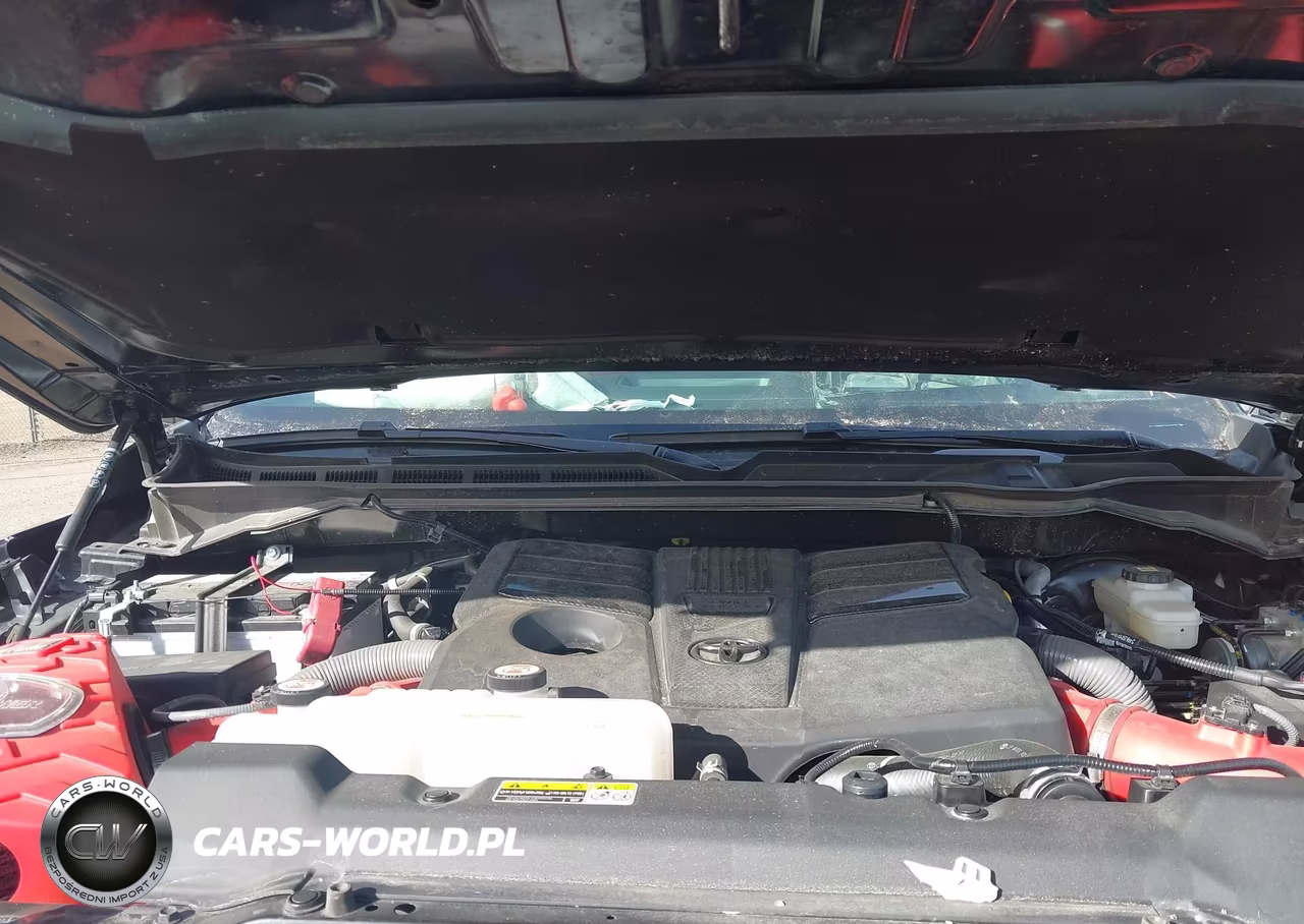 2025 Toyota Tundra Sr5 VIN:5TFLA5DB6SX243325 - 10