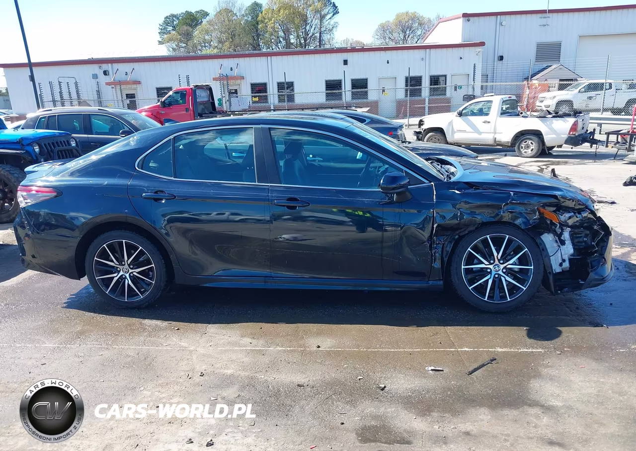 2021 Toyota Camry Se VIN:4T1G11AK0MU446810 - 13