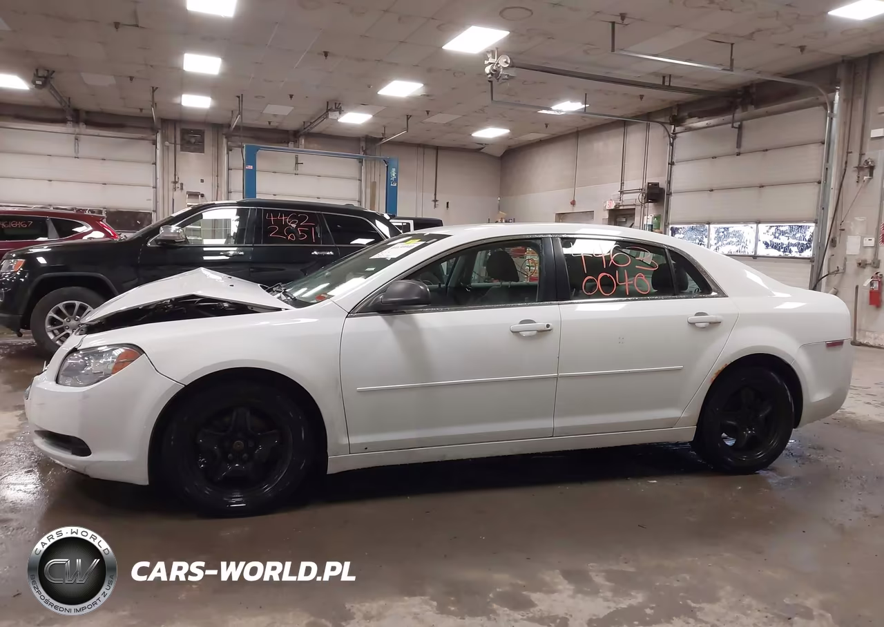 2011 Chevrolet Malibu Ls VIN:1G1ZB5E10BF160890 - 14