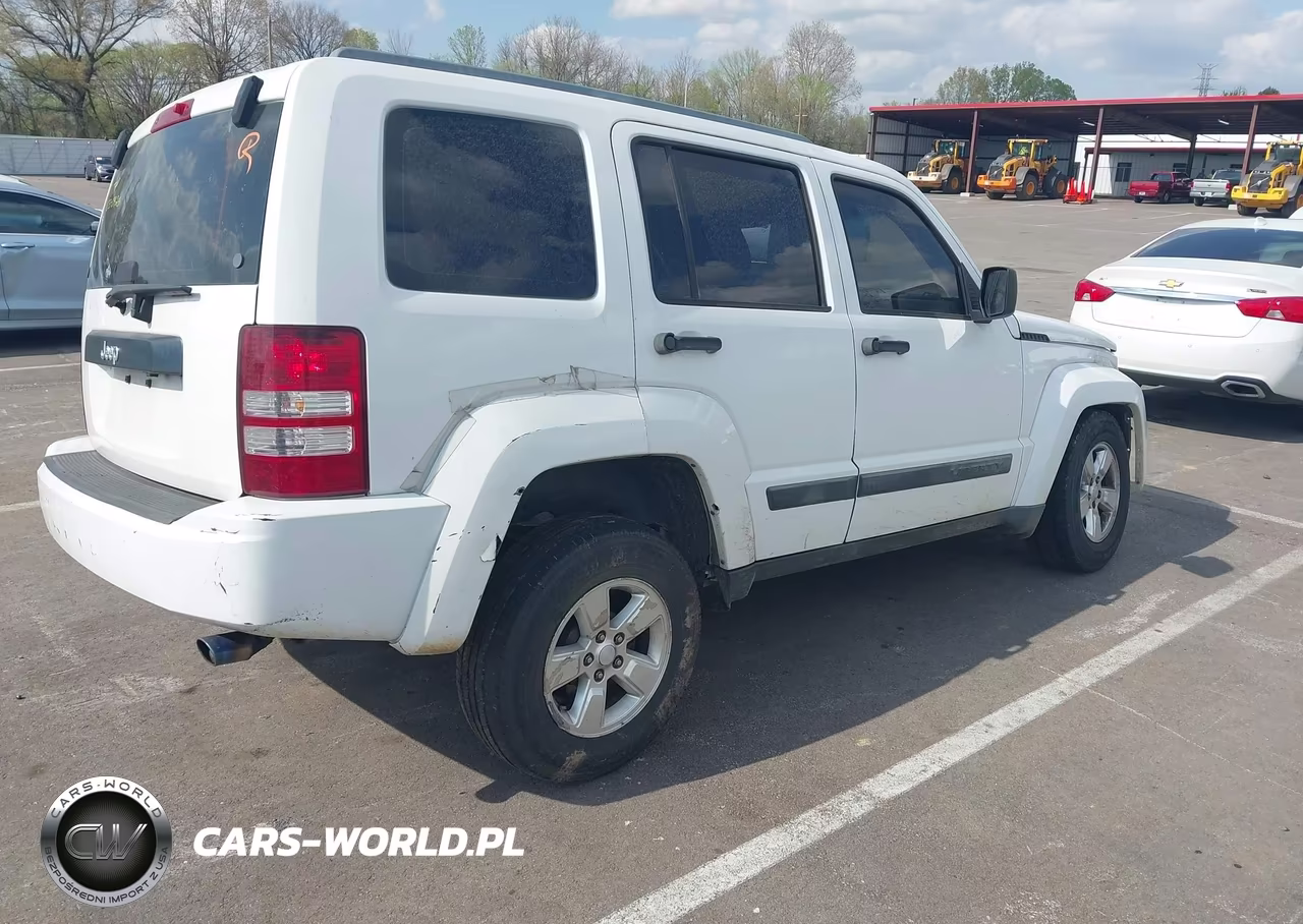 2012 Jeep Liberty Sport VIN:1C4PJLAK5CW213072 - 4