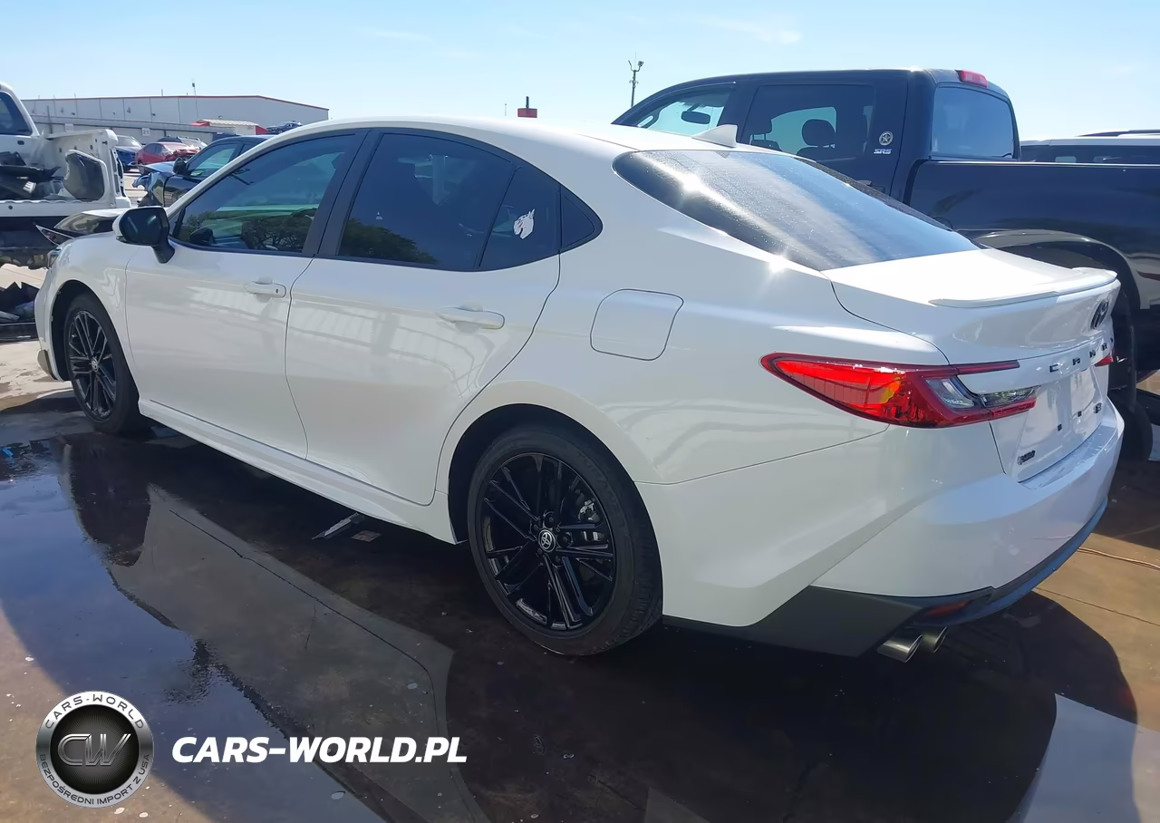 2025 Toyota Camry Se VIN:4T1DAACK5SU050577 - 3
