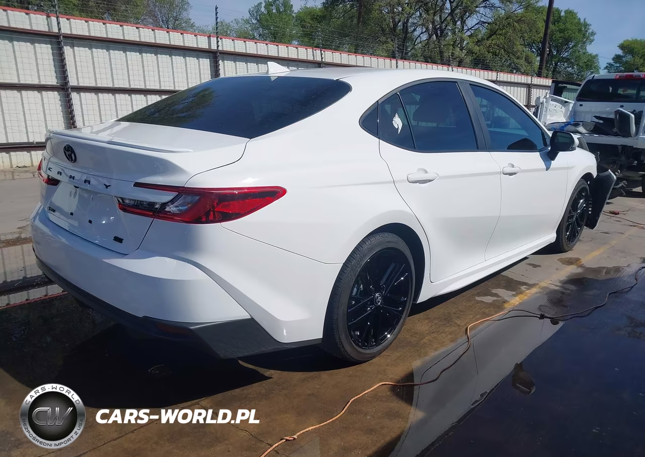 2025 Toyota Camry Se VIN:4T1DAACK5SU050577 - 4