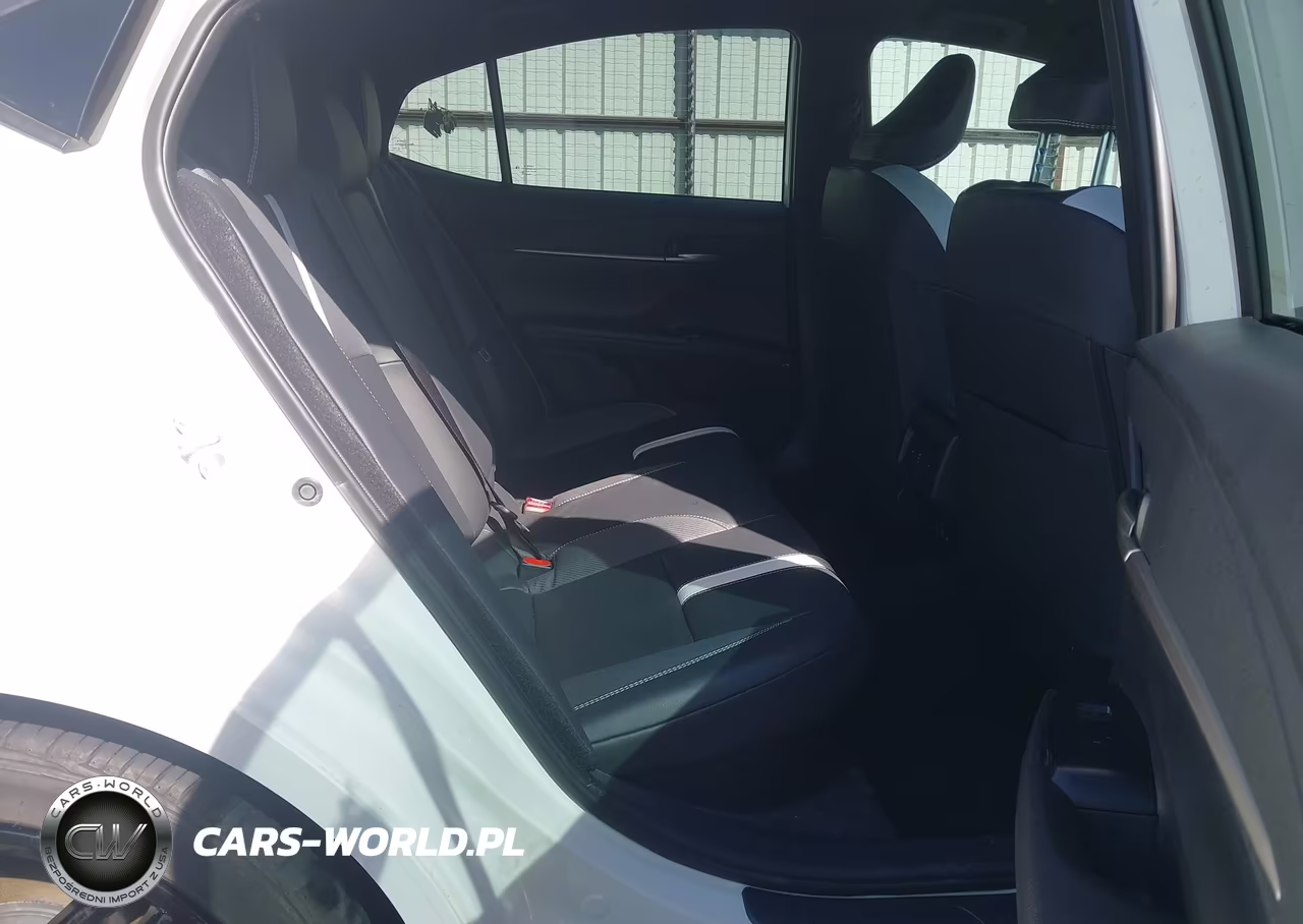 2025 Toyota Camry Se VIN:4T1DAACK5SU050577 - 8