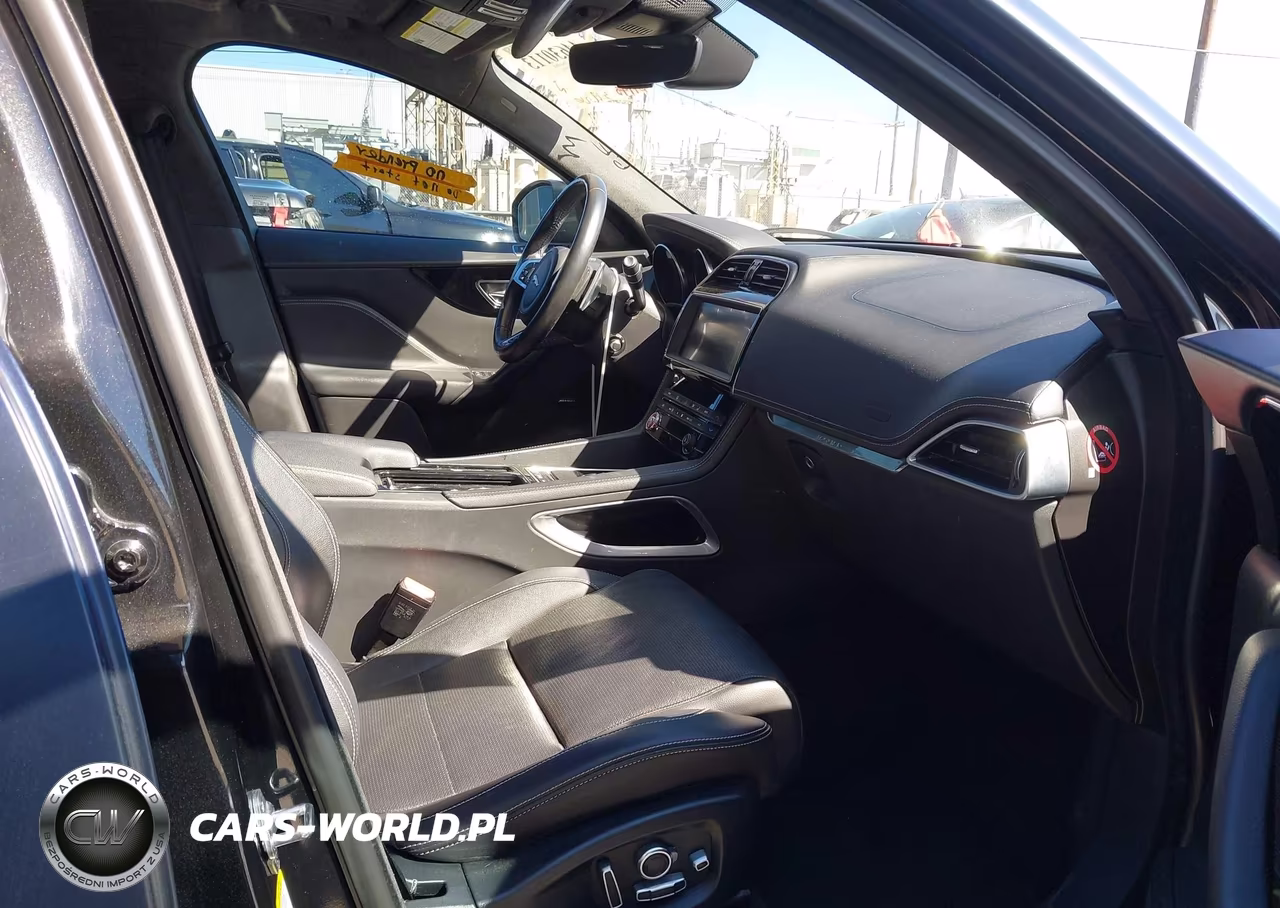 2019 Jaguar F-Pace 25T R-Sport-30T R-Sport VIN:SADCL2GX9KA364129 - 5