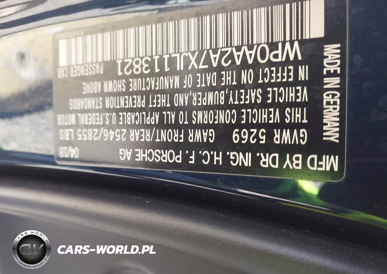 2018 Porsche Panamera 4 VIN:WP0AA2A7XJL113821 - 9