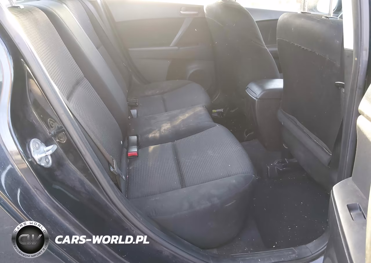 2013 Mazda Mazda3 I Sport VIN:JM1BL1U7XD1744251 - 8