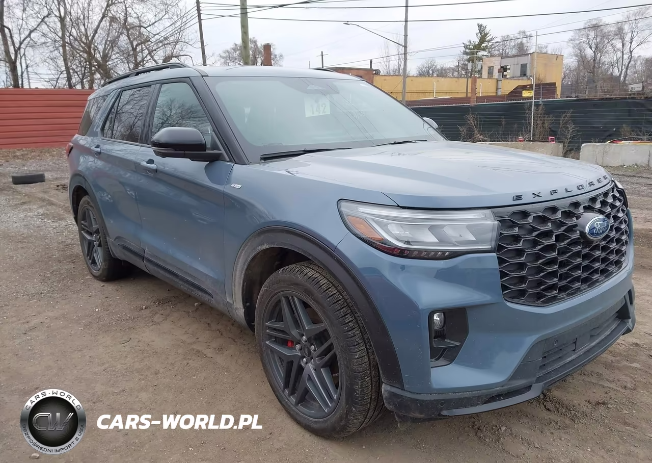 2025 Ford Explorer St-Line