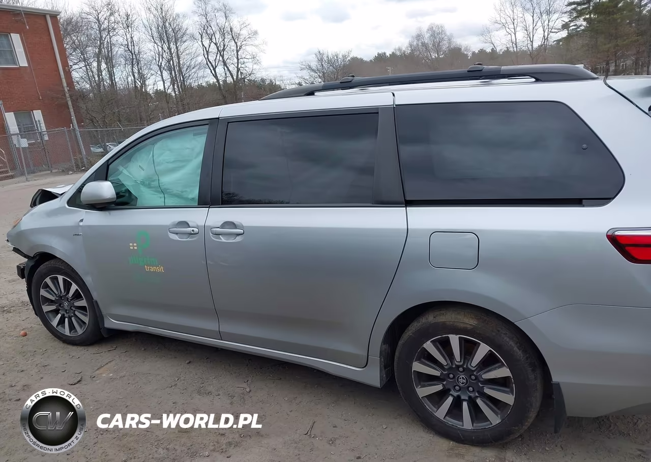 2019 Toyota Sienna Le 7 Passenger VIN:5TDJZ3DCXKS215658 - 12