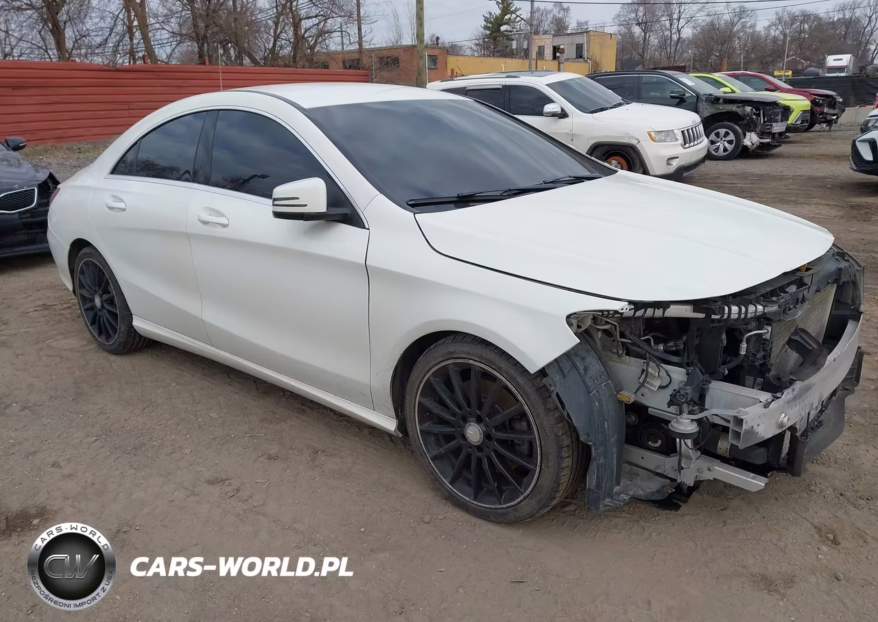 2014 Mercedes-Benz Cla 250 4Matic – zdjęcie 1 z 16