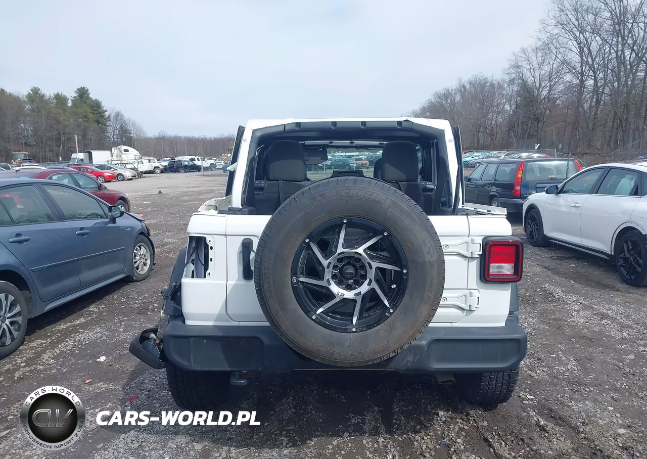 2021 Jeep Wrangler Unlimited Sport S 4X4 VIN:1C4HJXDNXMW744190 - 16