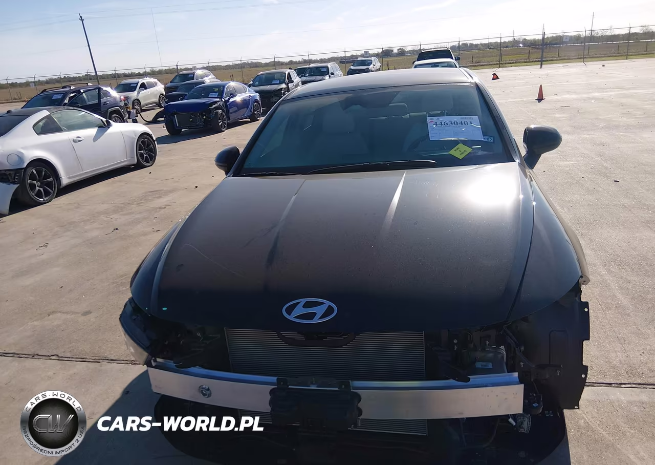 2026 Hyundai Sonata Sel Sport VIN:KMHL64JA8TA526655 - 12