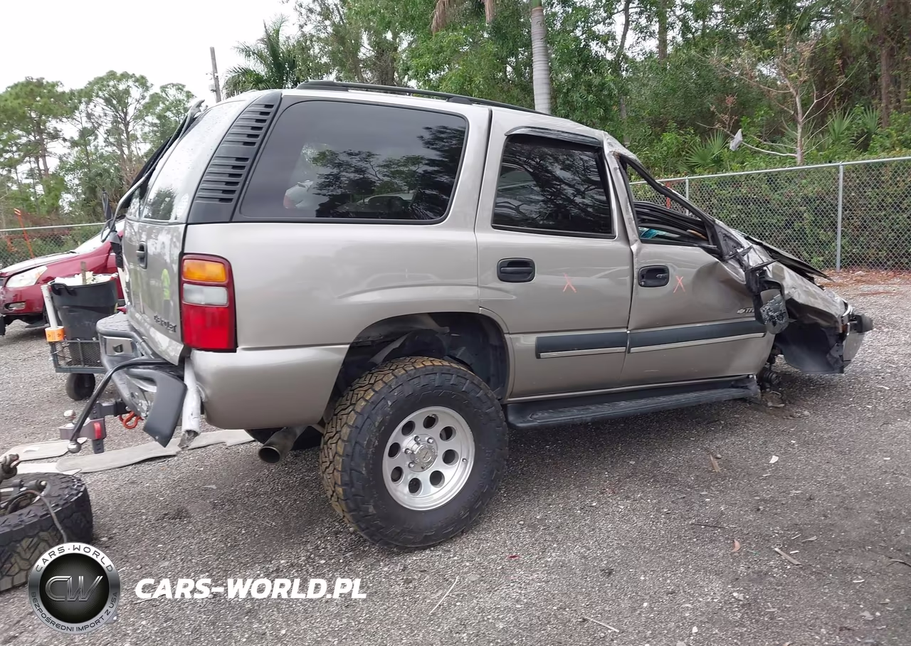 2003 Chevrolet Tahoe Ls VIN:1GNEK13Z33J145765 - 4