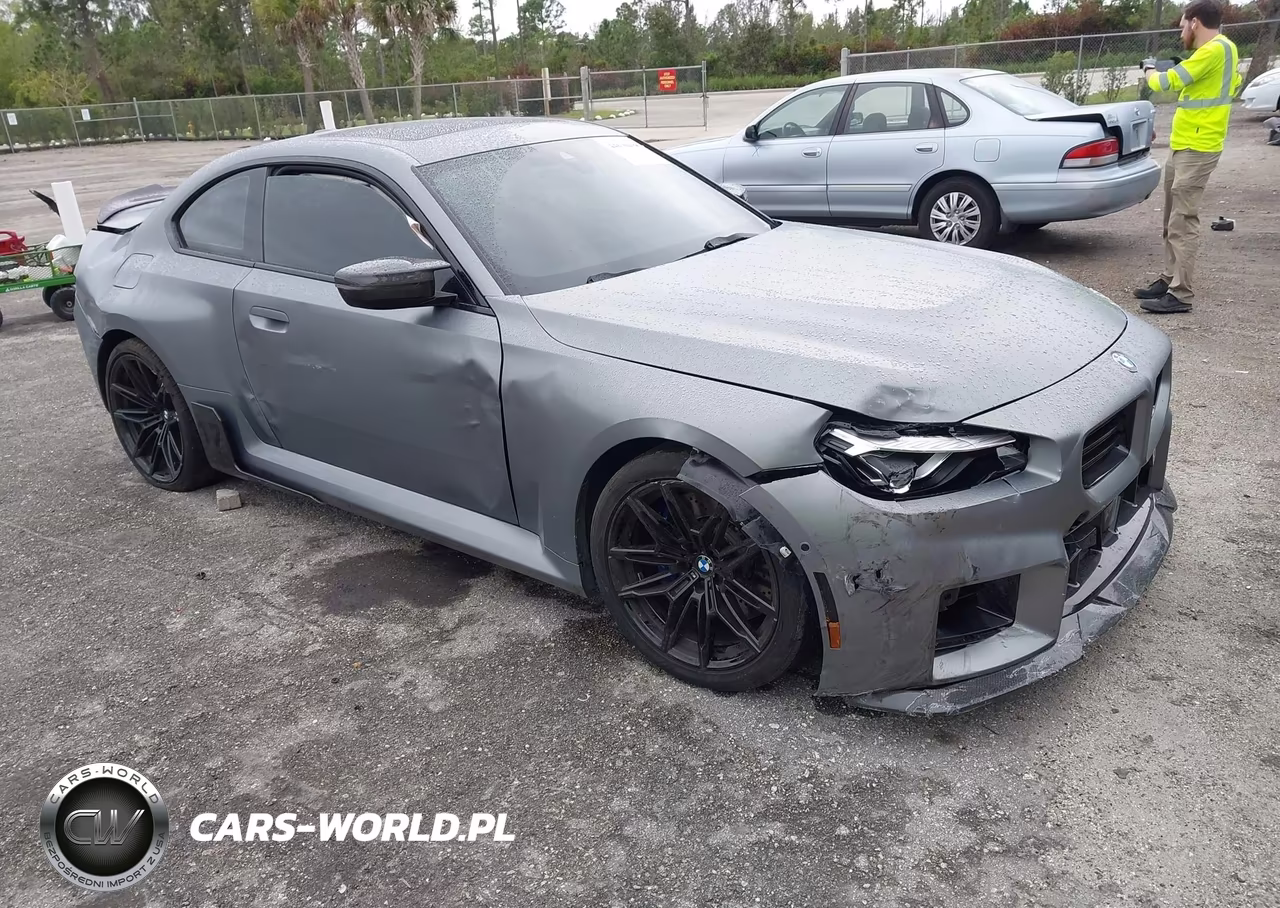 2025 BMW M2