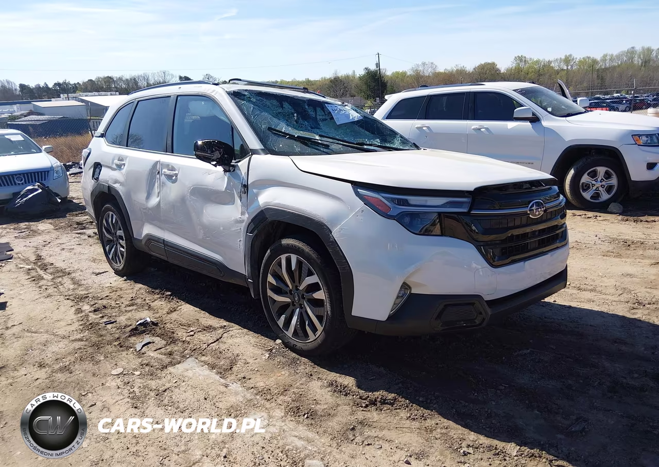 2025 Subaru Forester Touring – zdjęcie 1 z 17