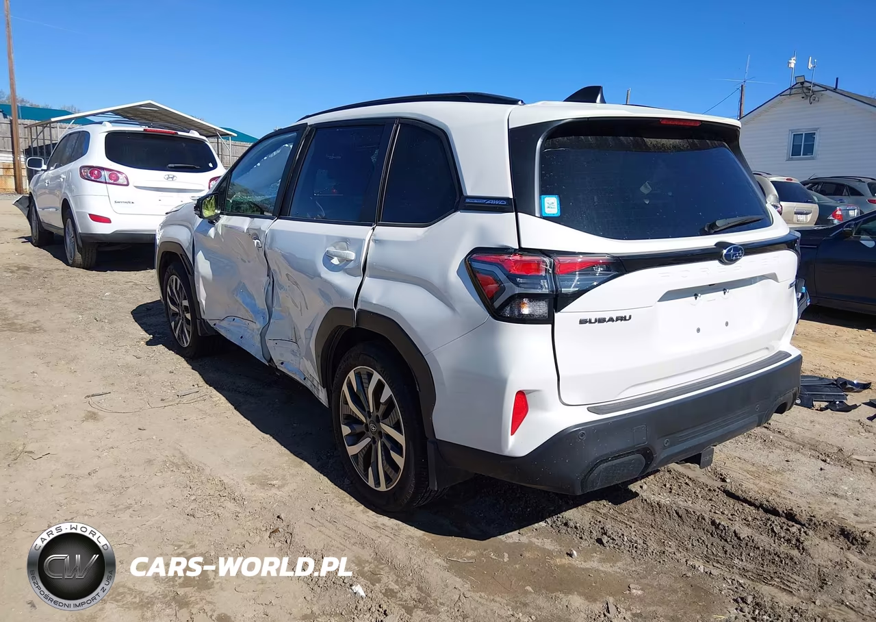 2025 Subaru Forester Touring VIN:JF2SLDTC8SH497026 - 3
