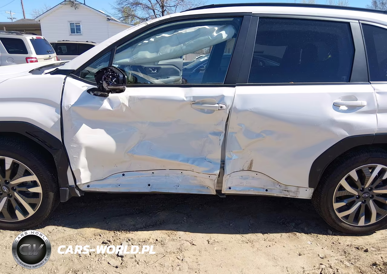 2025 Subaru Forester Touring VIN:JF2SLDTC8SH497026 - 6
