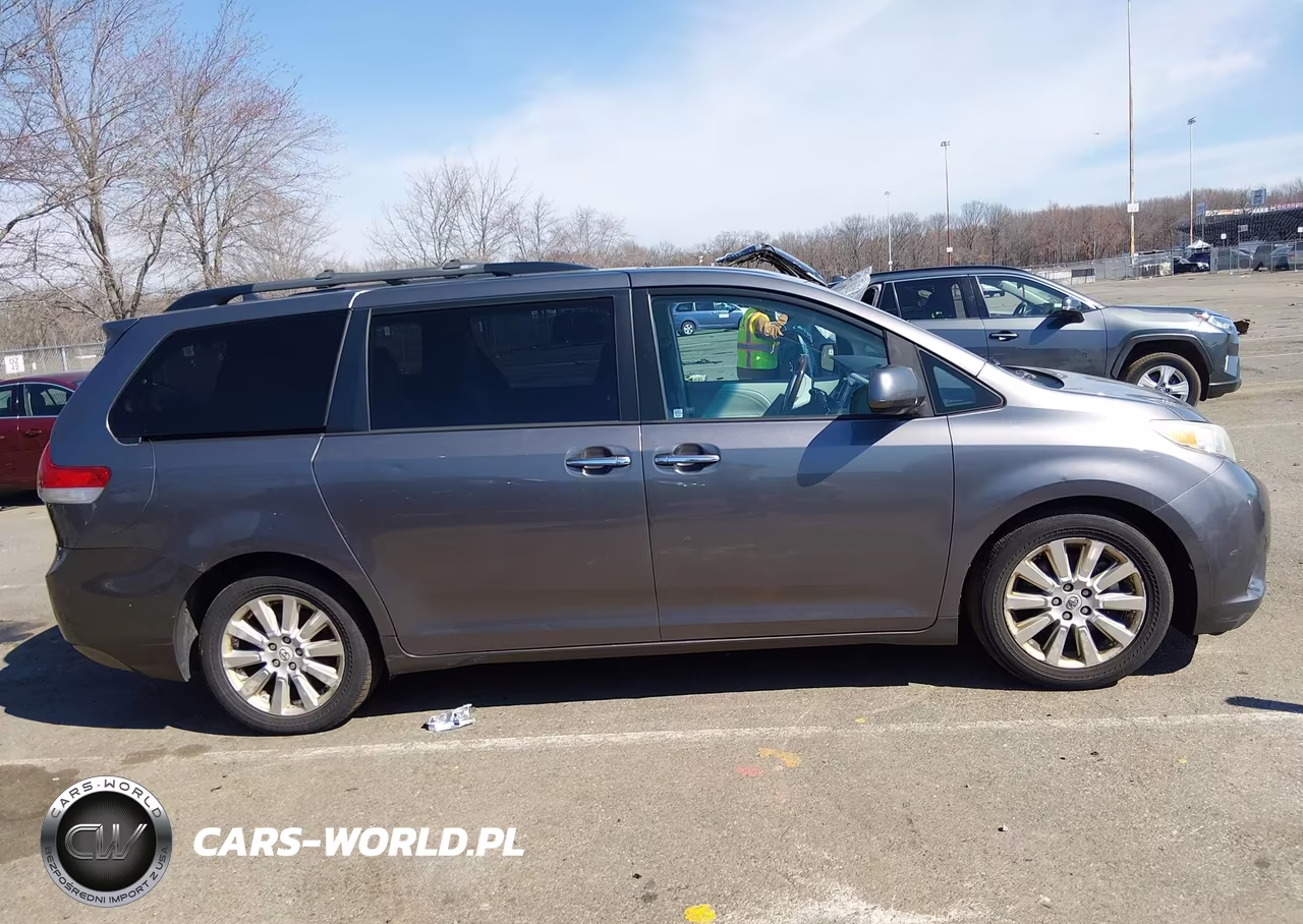 2011 Toyota Sienna Limited VIN:5TDDK3DC6BS017760 - 13
