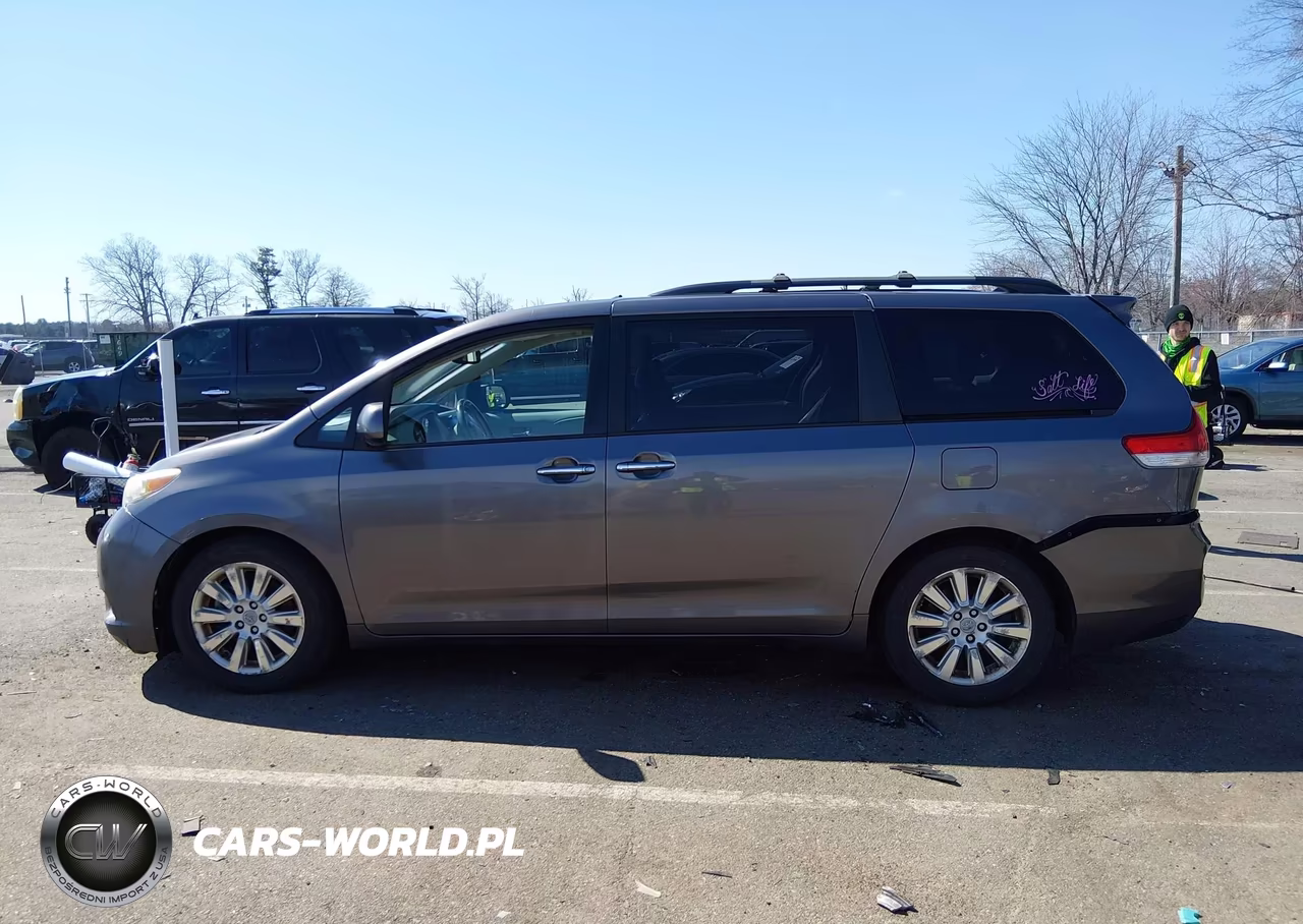 2011 Toyota Sienna Limited VIN:5TDDK3DC6BS017760 - 14
