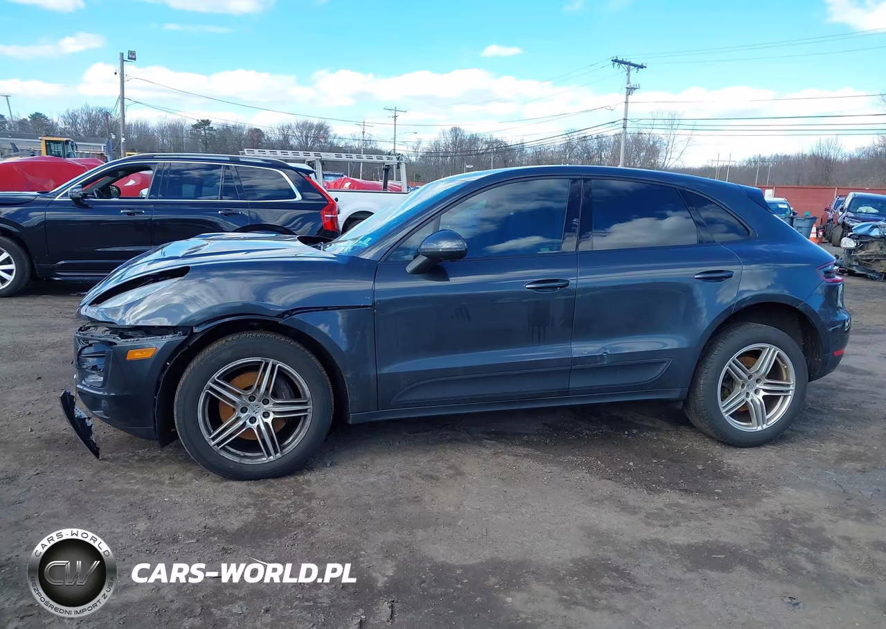 2017 Porsche Macan VIN:WP1AA2A56HLB04377 - 14
