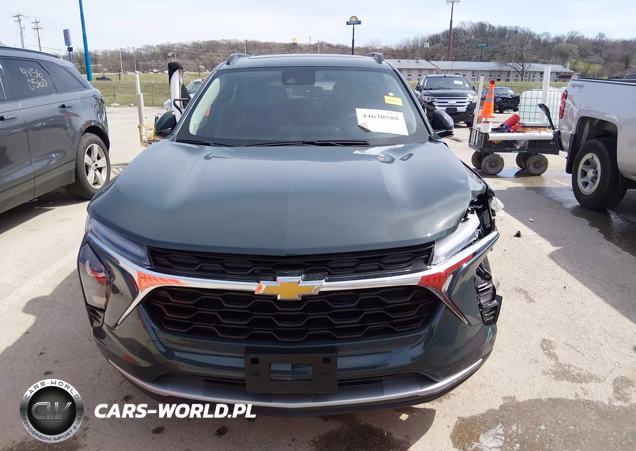 2025 Chevrolet Trax Fwd Lt VIN:KL77LHEP2SC245276 - 12