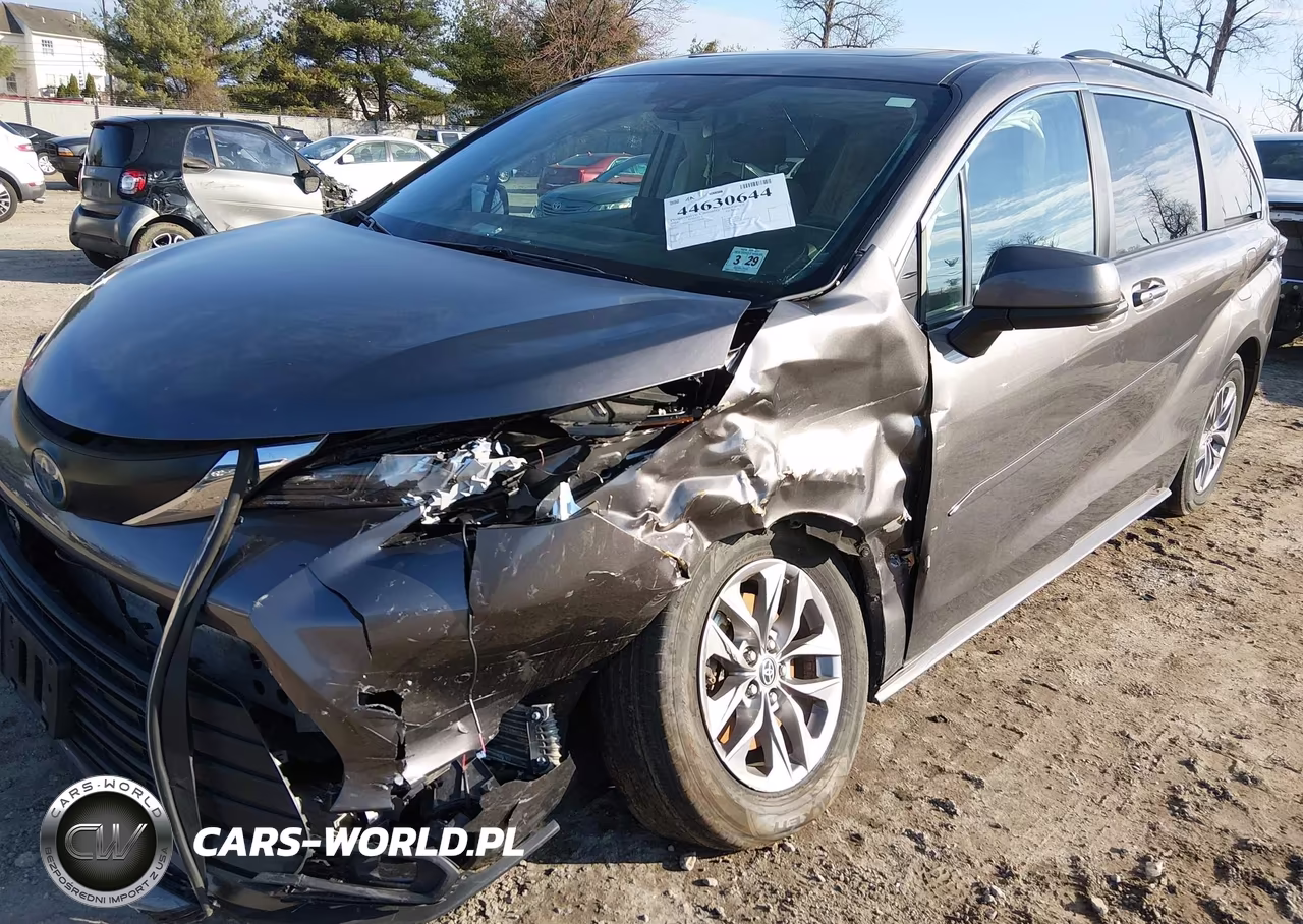 2024 Toyota Sienna Le VIN:5TDBSKFC3RS126590 - 6