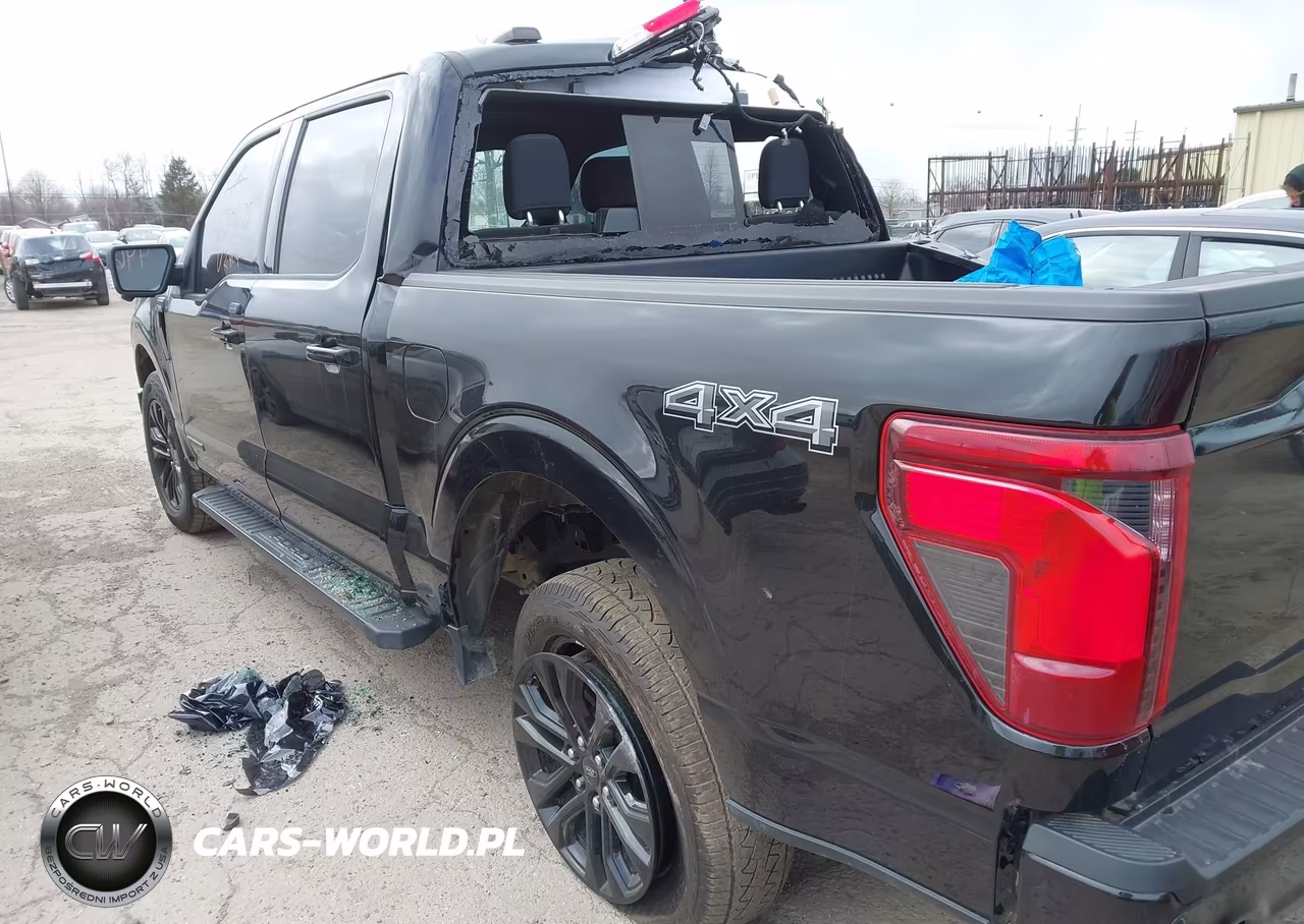 2025 Ford F-150 Xlt VIN:1FTFW3LD8SFA92404 - 3
